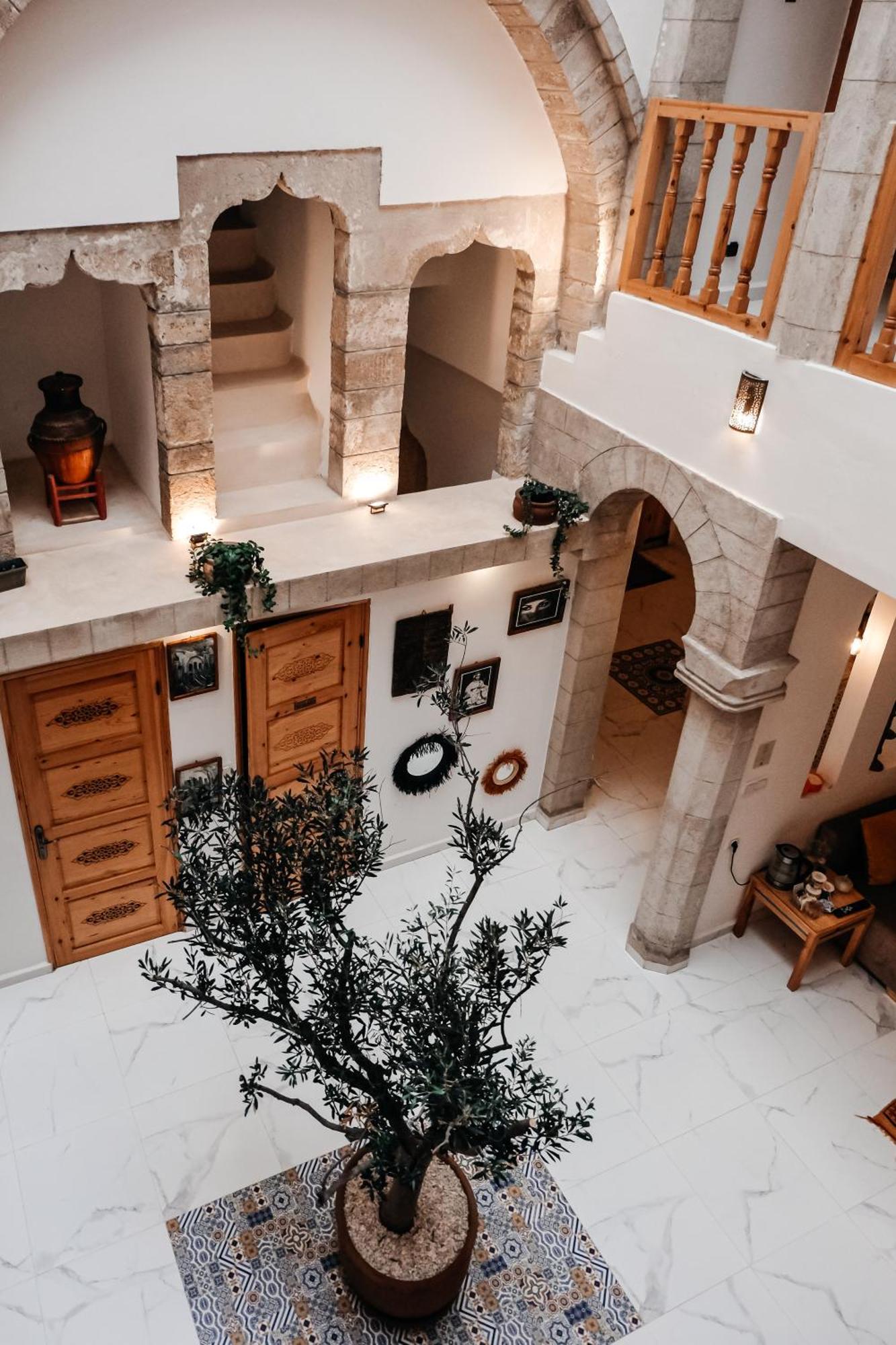 Riad Al Manara As-Sawíra Exteriér fotografie